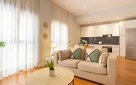 Souviron & Old Town By Ele Apartments